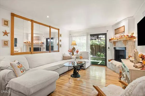 49 Mission Plaza DR, Ventura, CA 93001