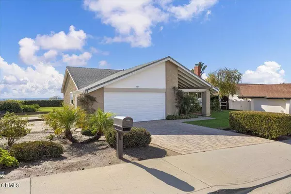 7050 El Malabar DR, Ventura, CA 93003