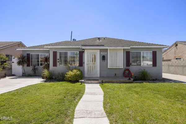 208 Lark ST, Oxnard, CA 93033