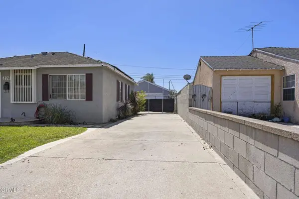 208 Lark ST, Oxnard, CA 93033