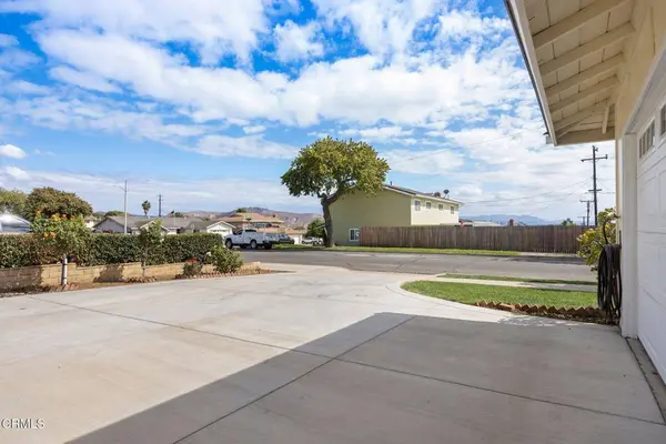 11225 Casa ST, Ventura, CA 93004