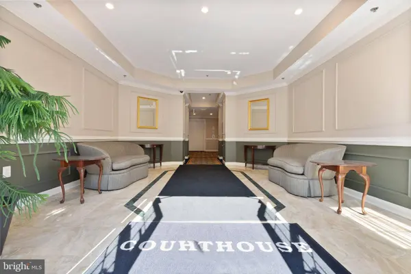 1321 N ADAMS CT #201, Arlington, VA 22201