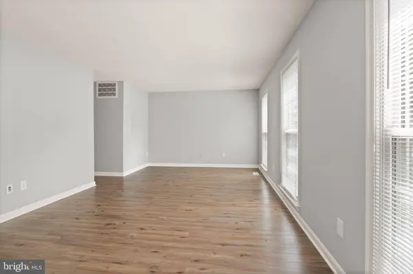 4468 STARLING CT, Woodbridge, VA 22193