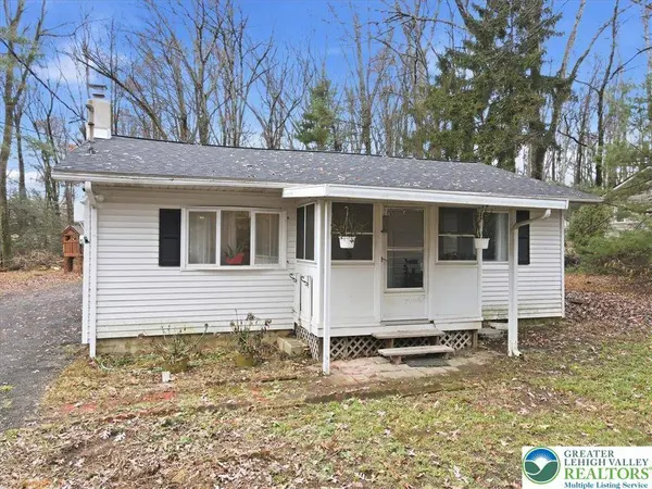 178 Ash LN, Polk Twp, PA 18058