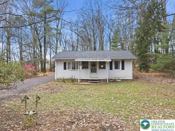 178 Ash LN, Polk Twp, PA 18058