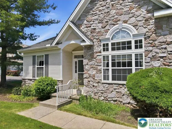1888 Jeanine WAY, Hellertown Boro, PA 18055
