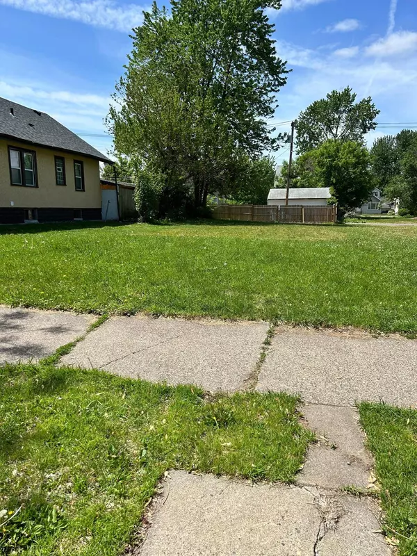 2635 Oliver AVE N, Minneapolis, MN 55411