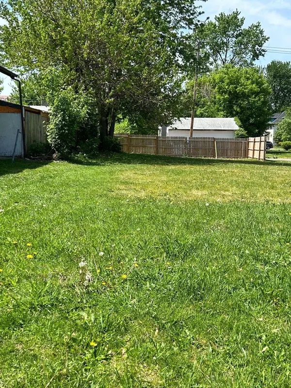 2635 Oliver AVE N, Minneapolis, MN 55411