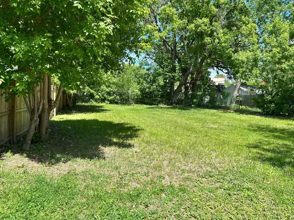 422 33rd AVE N, Minneapolis, MN 55412