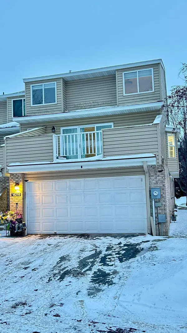 14216 Hibiscus CT, Saint Paul, MN 55124