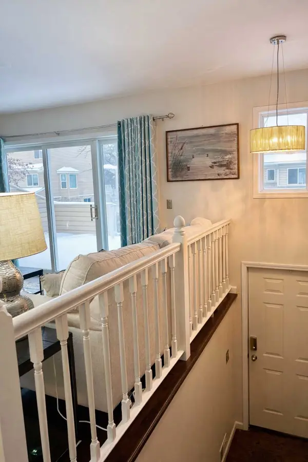 14216 Hibiscus CT, Saint Paul, MN 55124