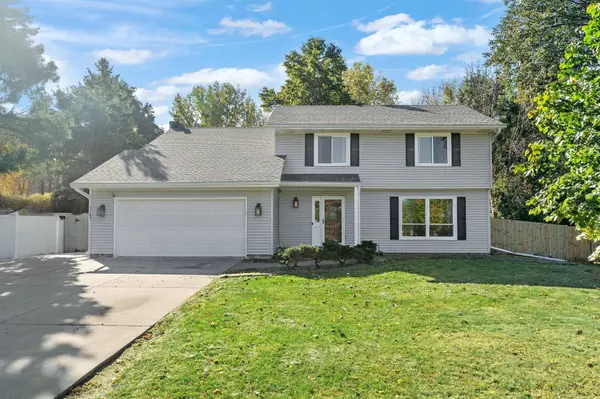 1701 W 138th ST, Burnsville, MN 55337