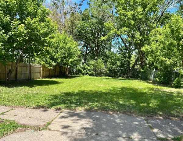 422 33rd AVE N, Minneapolis, MN 55412