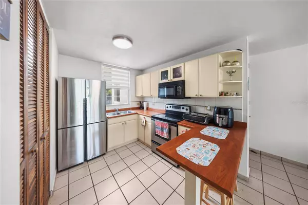 Edif 13 EDF 13 APT 202 COND COSTA BRAVA CEIBA PR 00735 #202, Ceiba, PR 00735