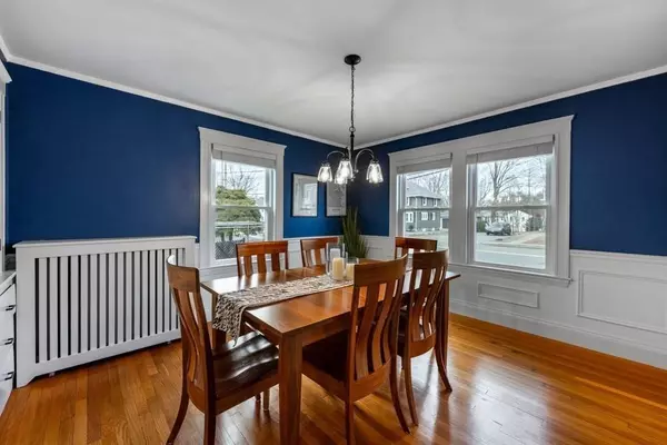 24 Lowell St, Woburn, MA 01801