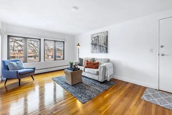 50 Tuttle St #12, Wakefield, MA 01880