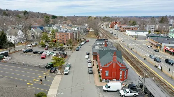 50 Tuttle St #12, Wakefield, MA 01880