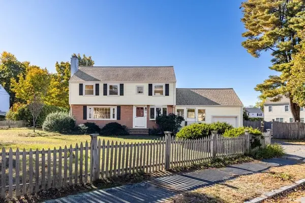 20 Elmcrest Rd, Wakefield, MA 01880