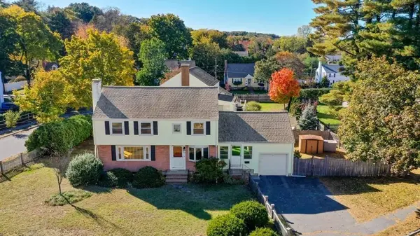 20 Elmcrest Rd, Wakefield, MA 01880