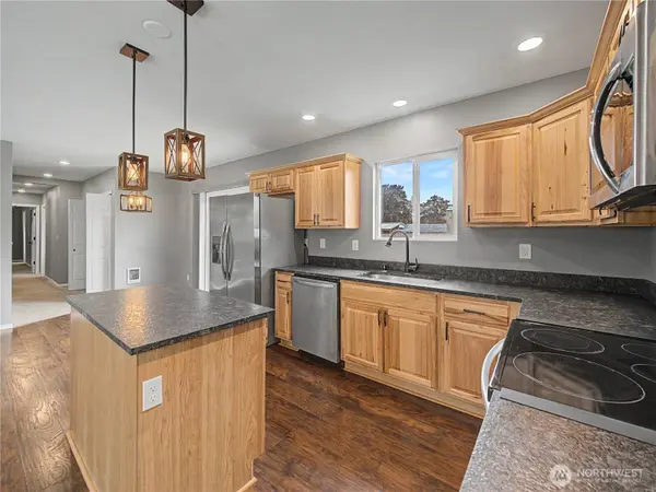 43622 228th AVE SE, Enumclaw, WA 98022