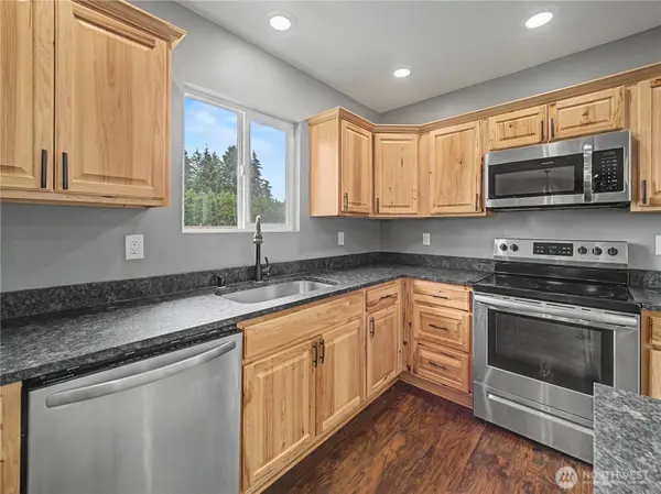 43622 228th AVE SE, Enumclaw, WA 98022