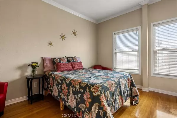 4125 S Figueroa #410, Los Angeles, CA 90037