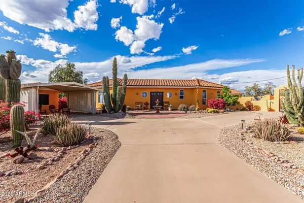 5530 E BELL Street, Apache Junction, AZ 85119