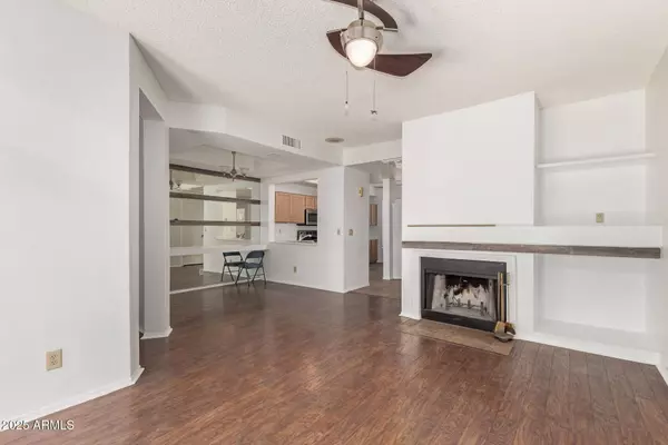 2875 W HIGHLAND Street #1102, Chandler, AZ 85224