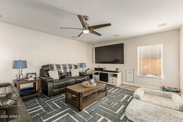 31511 N SHALE Drive, San Tan Valley, AZ 85143