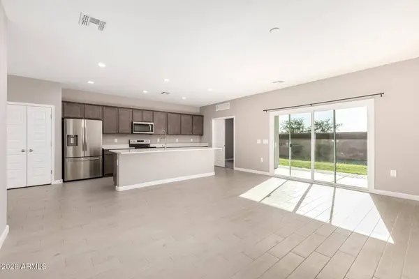 37044 N ALEUTIAN Drive, San Tan Valley, AZ 85143