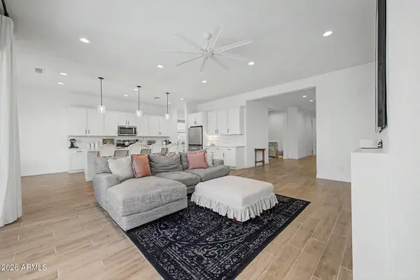 22618 E ROUNDUP Way, Queen Creek, AZ 85142