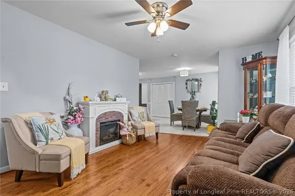 1726 Martindale DR, Fayetteville, NC 28304