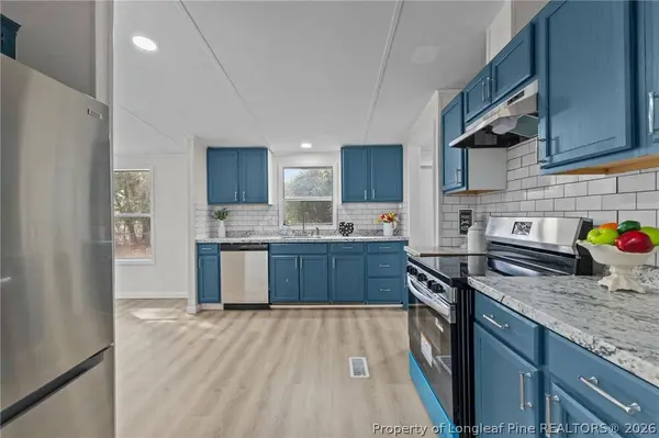 2918 Dothan DR, Fayetteville, NC 28306