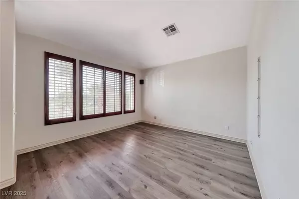 1126 Winter Storm DR, Henderson, NV 89052