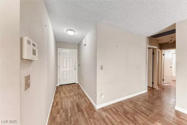 2408 La Estrella ST, Henderson, NV 89014