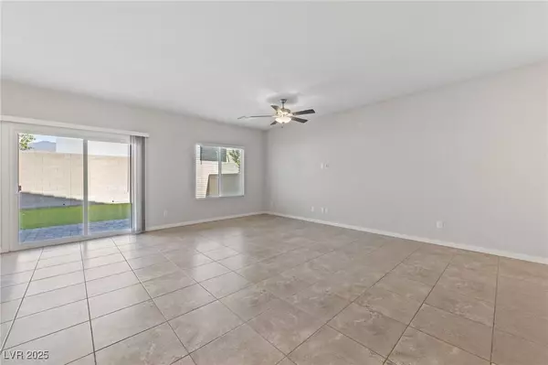 3752 Andorian AVE, North Las Vegas, NV 89084
