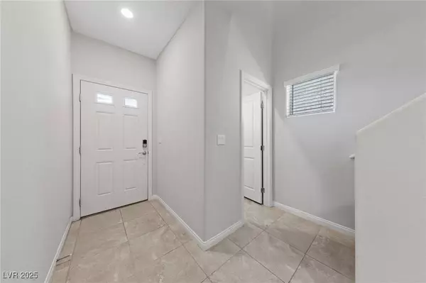 3752 Andorian AVE, North Las Vegas, NV 89084