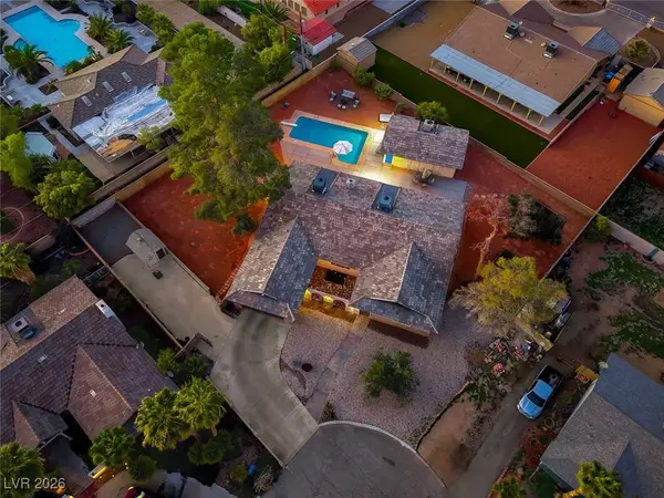 2735 Torrey Pines DR, Las Vegas, NV 89146