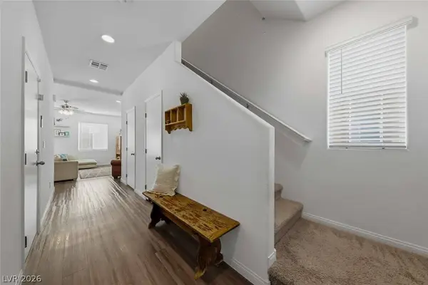 5324 Loxley CT, Las Vegas, NV 89122