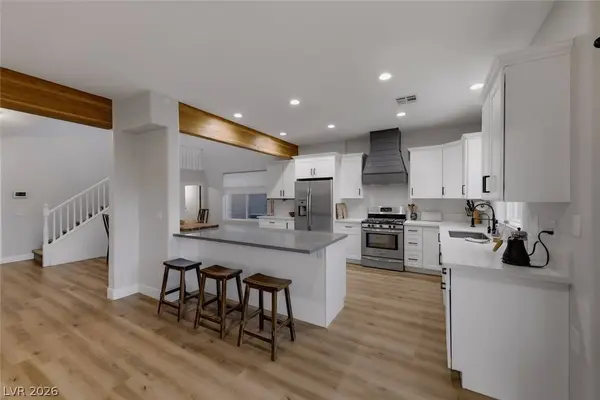 7124 Estrella De Mar AVE, Las Vegas, NV 89131