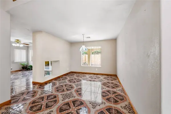 902 Royalmile WAY, North Las Vegas, NV 89032