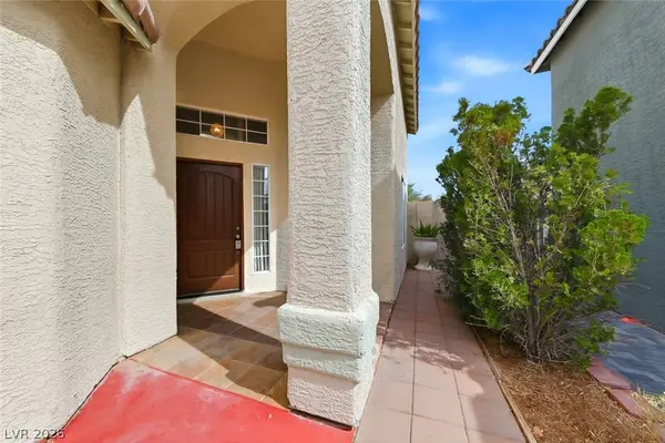 902 Royalmile WAY, North Las Vegas, NV 89032