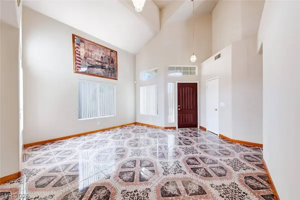 902 Royalmile WAY, North Las Vegas, NV 89032