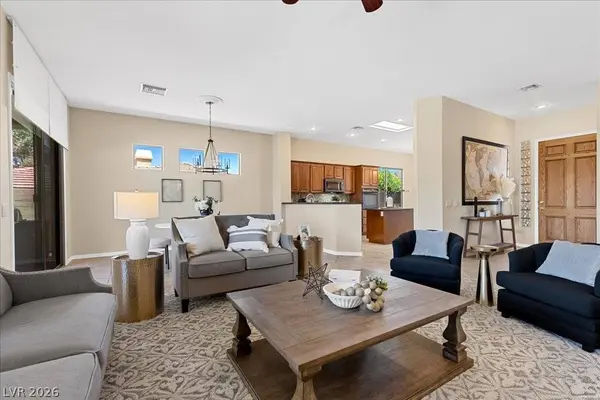 27 Moraine DR, Henderson, NV 89052