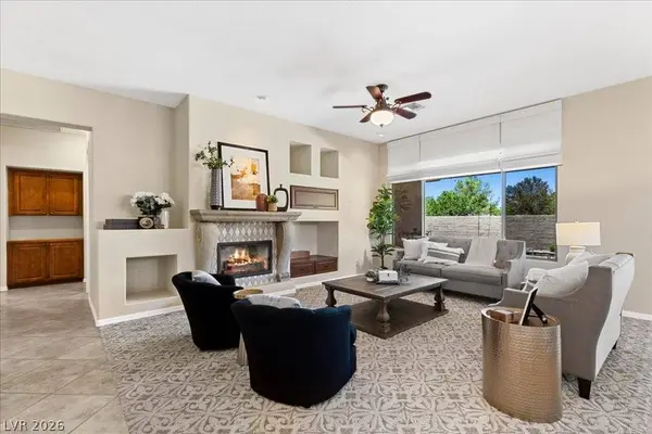 27 Moraine DR, Henderson, NV 89052