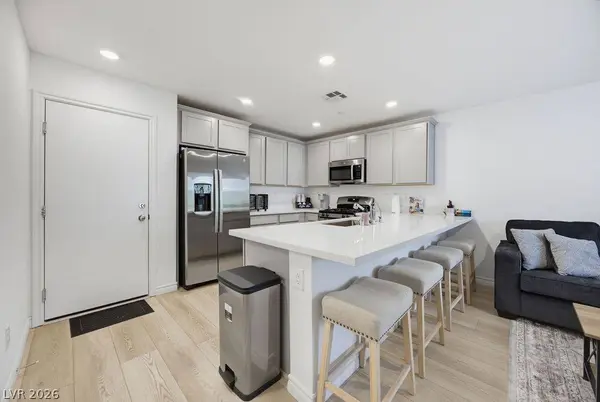6236 Foxes Dale ST, Las Vegas, NV 89166