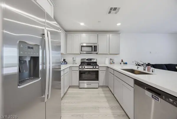 6236 Foxes Dale ST, Las Vegas, NV 89166