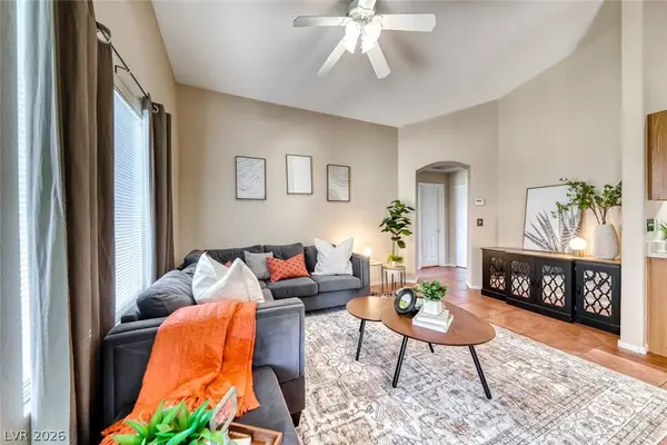 6255 Dan Blocker AVE #101, Henderson, NV 89011