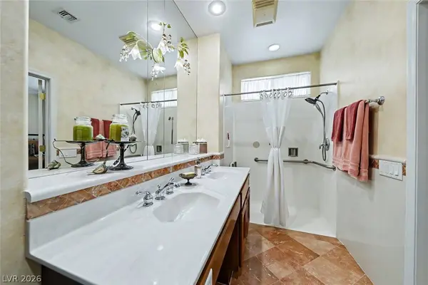 1936 Point Pleasant DR, Henderson, NV 89052