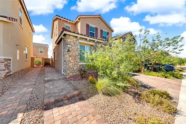400 Desert Cadence ST, Henderson, NV 89011